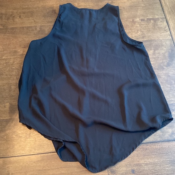 Black Crepe Tank Top- Small - Picture 4 of 4